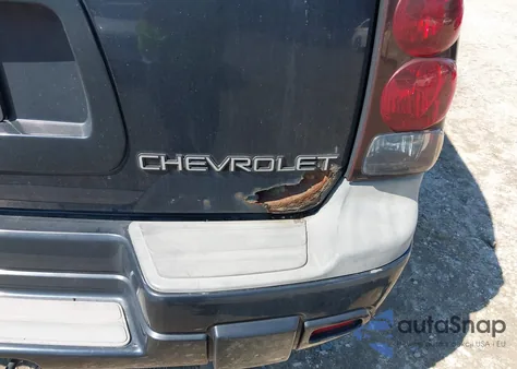 2002 Chevrolet Trailblazer Ltz from USA, damaged, VIN 1GNDT13S122323824